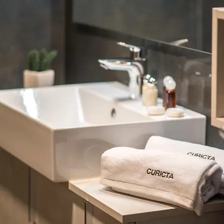 Lägenhet Curicta Design Krk Town