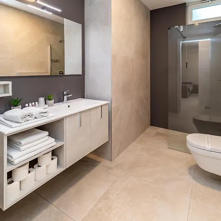 Curicta Design * Krk Town
